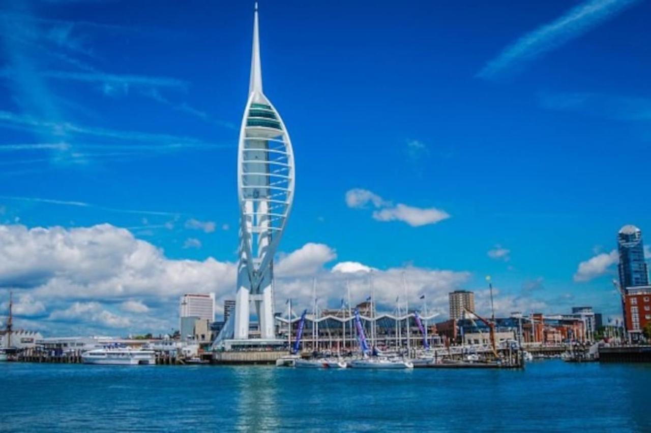 ポーツマスHeart Of Southsea,Near Common And Sea.アパートメント エクステリア 写真